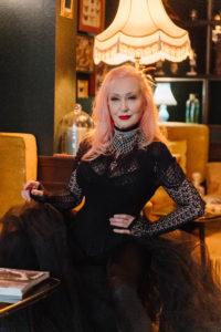 Mistress Plans Paris